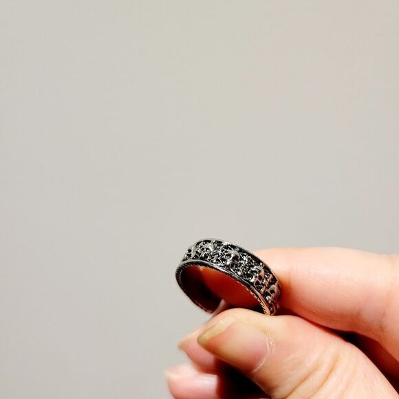 Brand New Silver Skull Ring Adjustable Size #5 - Picture 5 of 6